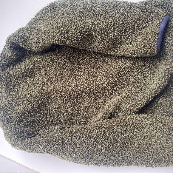 H&M faux shearling jacket toddler 3T - Picture 2 of 4